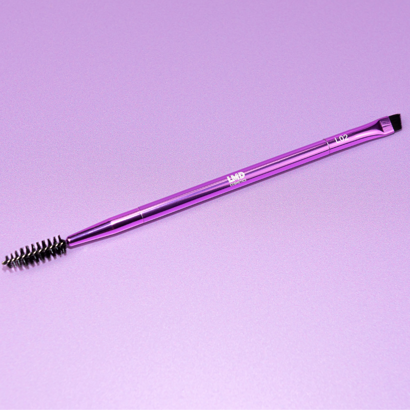 Angled Liner Brush